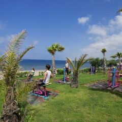 Отель Flora Garden Beach Club - Adults Only фитнесс-зал фото 4