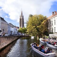 Отель B-Square Brugge фото 3