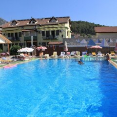 Carmina Hotel Турция, Олудениз - 3 отзыва об отеле, цены и фото номеров - забронировать отель Carmina Hotel онлайн бассейн фото 3