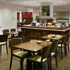 Отель Ibis Antwerpen Centrum Бельгия, Антверпен - 1 отзыв об отеле, цены и фото номеров - забронировать отель Ibis Antwerpen Centrum онлайн гостиничный бар