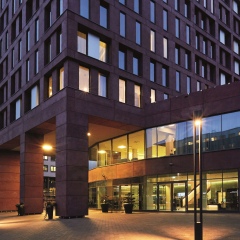 Отель Hyperion Hotel Hamburg Германия, Гамбург - отзывы, цены и фото номеров - забронировать отель Hyperion Hotel Hamburg онлайн вид на фасад