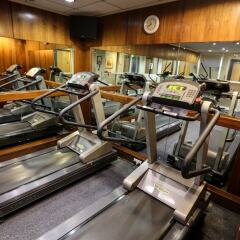 Arora Hotel Manchester фитнесс-зал