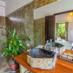 Отель Blue Beach Village Homestay ванная