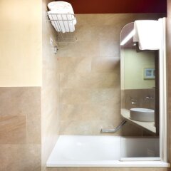Отель Hilton Garden Inn Lecce Лечче сейф в номере