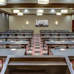 Cambria Hotel White Plains - Downtown питание