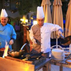 Orient Suite Hotel гостиничный бар