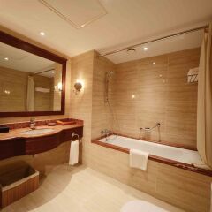 Отель LOTTE City Tashkent Palace ванная