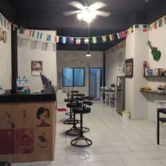 The Galiness International Backpacker Hostel Phuket питание