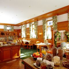 Hotel Grünwald питание