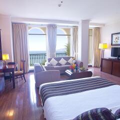 Отель Sunrise Nha Trang Beach Hotel & Spa Вьетнам, Нячанг - 5 отзывов об отеле, цены и фото номеров - забронировать отель Sunrise Nha Trang Beach Hotel & Spa онлайн комната для гостей фото 2