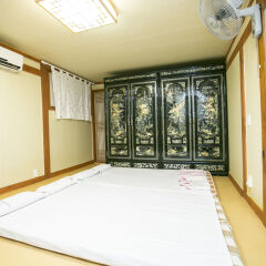 Отель Bukchonmaru Hanok Guesthouse фитнесс-зал фото 2