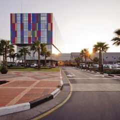 Talatona Convention Hotel парковка