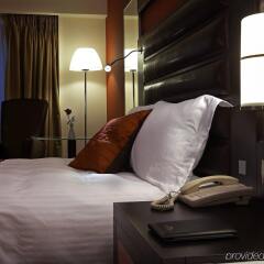 Отель Crowne Plaza Athens City Centre Греция, Афины - 5 отзывов об отеле, цены и фото номеров - забронировать отель Crowne Plaza Athens City Centre онлайн сейф в номере