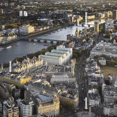 Corinthia Hotel London городской автобус