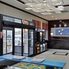 Отель Holiday Inn Express Kennedy Airport США, Нью-Йорк - 2 отзыва об отеле, цены и фото номеров - забронировать отель Holiday Inn Express Kennedy Airport онлайн интерьер отеля