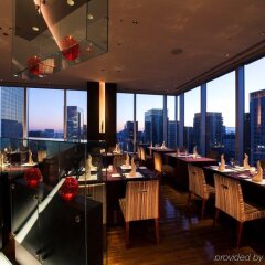Hotel Metropolitan Tokyo Marunouchi гостиничный бар