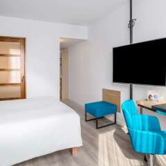 Отель Novotel Barcelona Cornella Испания, Корнелья-де-Льобрегат - отзывы, цены и фото номеров - забронировать отель Novotel Barcelona Cornella онлайн удобства в номере фото 2