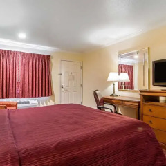 Отель Quality Inn And Suites Gilroy США, Гилрой - отзывы, цены и фото номеров - забронировать отель Quality Inn And Suites Gilroy онлайн комната для гостей фото 5