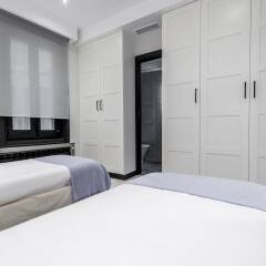 Отель Apartamento Luxury Palacio Real комната для гостей фото 2