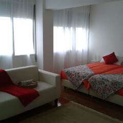 Отель Apartamento Batalha I Порту комната для гостей