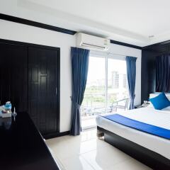 Отель Hallo Patong Dormtel And Restaurant Патонг фото 5