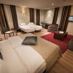 Loft Hotel Bratislava Братислава фото 9