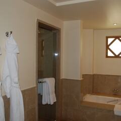 Отель “Luxury Villa in Four Seasons Resort, Sharm El Sheikh ванная фото 2