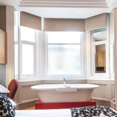 Отель Drakes Hotel Великобритания, Кемптаун - отзывы, цены и фото номеров - забронировать отель Drakes Hotel онлайн ванная фото 2