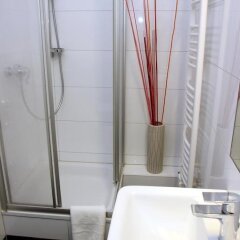 Отель Haus Königsbrücker Apartments Германия, Дрезден - отзывы, цены и фото номеров - забронировать отель Haus Königsbrücker Apartments онлайн ванная фото 2