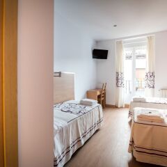 Отель Hostal Carracedo комната для гостей фото 2