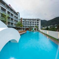 Отель Ramada by Wyndham Phuket Deevana Patong бассейн фото 6