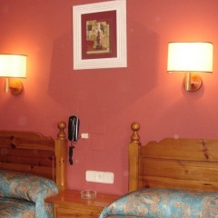 Hotel La Bonaigua сейф в номере
