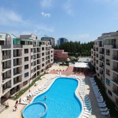 Апартаменты One Bedroom Apartment with Balcony бассейн фото 3