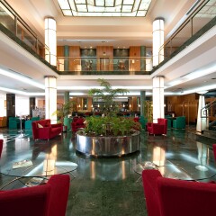 Elba Vecindario Aeropuerto Business & Convention Hotel гостиничный бар