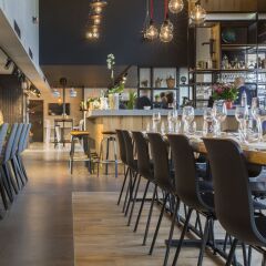 Отель Park Inn by Radisson Brussels Airport гостиничный бар