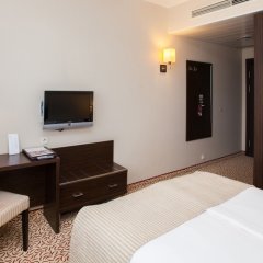 Qubus Hotel Lodz in Lodz, Poland from 100$, photos, reviews - zenhotels.com room amenities photo 2
