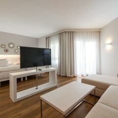 Отель Apartamentos y Villas Oliva Nova Golf Resort Испания, Олива - отзывы, цены и фото номеров - забронировать отель Apartamentos y Villas Oliva Nova Golf Resort онлайн комната для гостей фото 4