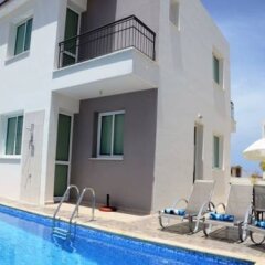 Отель Avra Villa 54 Кипр, Протарас - отзывы, цены и фото номеров - забронировать отель Avra Villa 54 онлайн бассейн фото 2