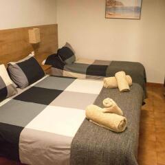 Отель Hostal Alogar комната для гостей фото 5