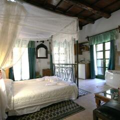 Отель Ifigenia Traditional Rooms & Maisonettes Греция, Ханья - отзывы, цены и фото номеров - забронировать отель Ifigenia Traditional Rooms & Maisonettes онлайн комната для гостей фото 4