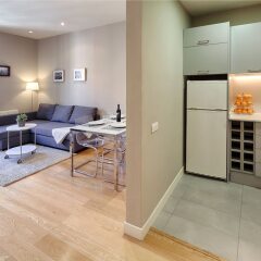 Апартаменты Habitat Apartments Boulevard Барселона комната для гостей фото 3