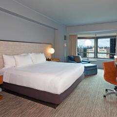 Отель New York Hilton Midtown 4* Номер Skyline с различными типами кроватей фото 10