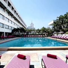 Ambassador Bangkok Hotel Бангкок фитнесс-зал