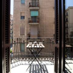 Апартаменты Espai Barcelona Paralel Apartments балкон