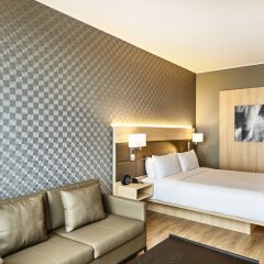 Отель AC Hotel by Marriott Lima Miraflores Перу, Лима - отзывы, цены и фото номеров - забронировать отель AC Hotel by Marriott Lima Miraflores онлайн комната для гостей фото 3