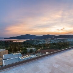 Villa Likapa 2 by Akdenizvillam Турция, Калкан - отзывы, цены и фото номеров - забронировать отель Villa Likapa 2 by Akdenizvillam онлайн бассейн