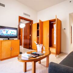 Bin Majid Acacia Hotel and Apartments сауна