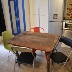 Отель Pied-à-terre Near Ménilmontant & Père Lachaise Париж в номере