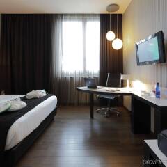 Отель Holiday Inn Genoa City комната для гостей фото 4