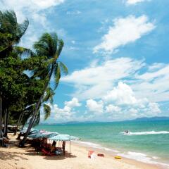 Отель Sea Breeze Jomtien Resort пляж
